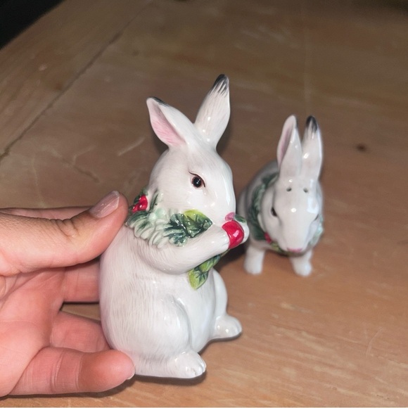 Ceramic Salt & Pepper Bunny Figurines with Holly Accents - Picture 3 of 6